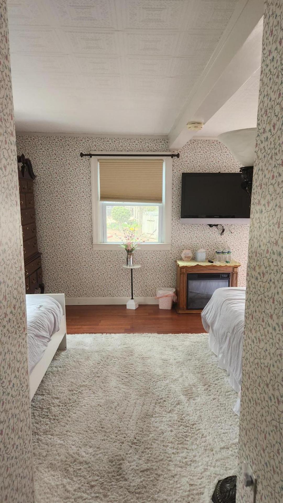 Greystone Manor Bed & Breakfast Bird-in-Hand Exterior foto