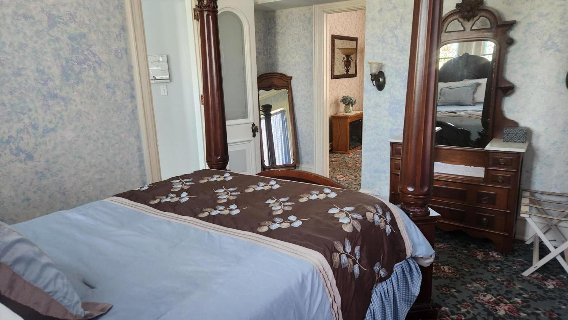 Greystone Manor Bed & Breakfast Bird-in-Hand Exterior foto